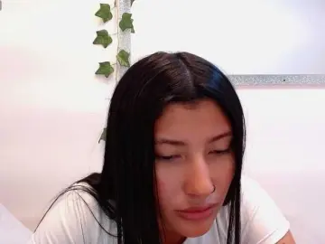 Bongacams Free Live Porn of louisk2