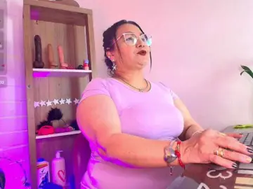 Bongacams Nude Webcam of EllenaBoobs