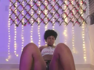 Bongacams Free Porn Cam of naughtyebonyy