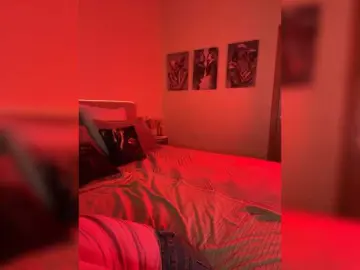 Bongacams Free Porn Cam of CurvyWoman-