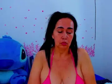 Bongacams Watch Live Sex Cams of NastyMilfer