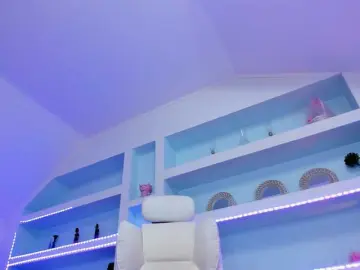 Bongacams Free Live Porn of TouchMyTattoo