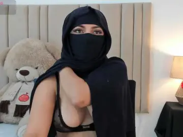 Bongacams Watch Live Sex Cams of izadii