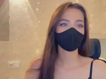 Bongacams Watch Live Sex Cams of KissMec