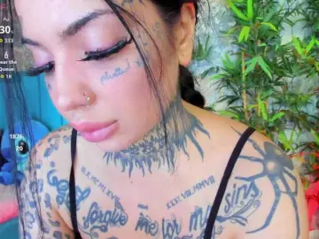 Bongacams Nude Webcam of CreamyInk