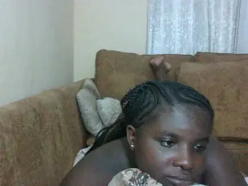 Bongacams Free Porn Cam of Hotybobbies