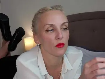 Bongacams Watch Live Sex Cams of Alenaa
