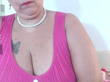 Bongacams Watch Live Sex Cams of birdydavis69