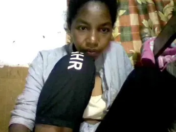 Bongacams Free Porn Cam of BigHairypussy