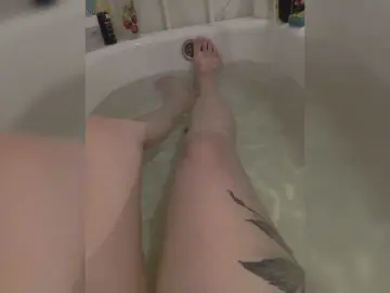 Bongacams Live Sex Cam of Eva-Nore