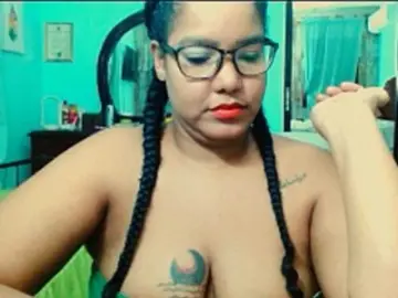 Bongacams Adult Webcams of sarahlove16
