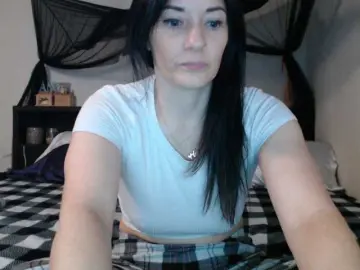 Bongacams Live Sex of CrystalLake