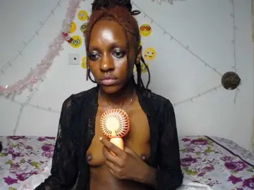 Bongacams Sex Cam of QueenAria