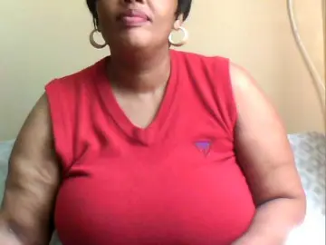 Bongacams Free Porn Cam of MyDDBOOBIES