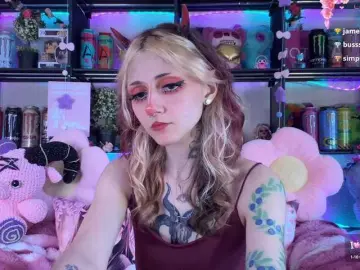Bongacams Watch Live Sex Cams of Devil-Baby
