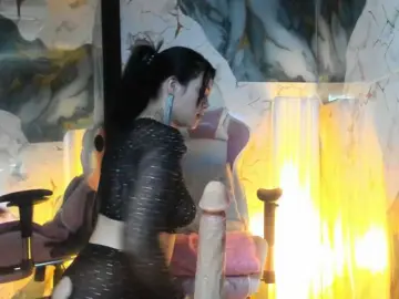 Bongacams Live Sex Cam of Adelaindiamond