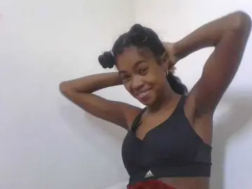 Bongacams Nude Webcam of Phaniah1a