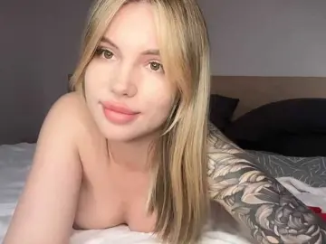 Bongacams Adult Webcams of VelvetTwins