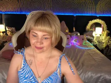 Bongacams Nude Webcam of AmiraNight