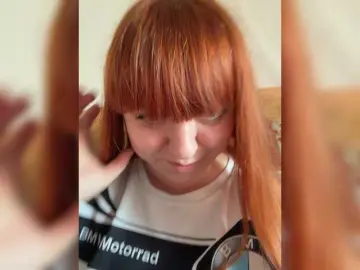 Bongacams Live Sex Cam of MilfaSguirt