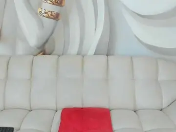 Bongacams Live Sex of HaleySweet18