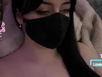 Bongacams Watch Live Sex Cams of YennSI