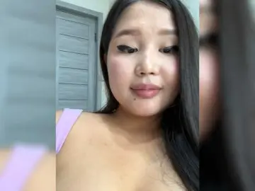 Bongacams Nude Webcam of Yumikaa