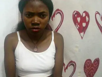 Bongacams Private Sex Chat of Santatriniaina