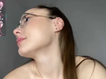 Bongacams Watch Live Sex Cams of -LiaDark-