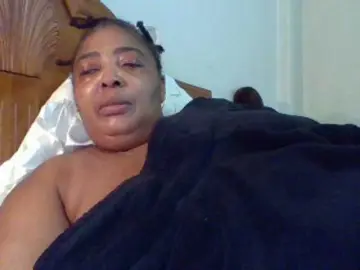 Bongacams Watch Live Sex Cams of pussylips53