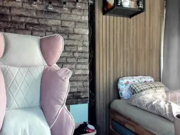 Bongacams Free Porn Cam of karo131324