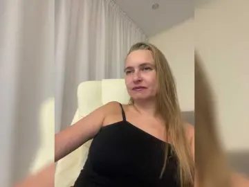 Bongacams Live Sex Cam of -Jolly-