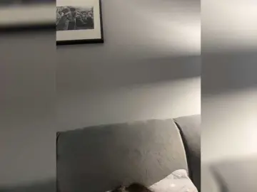 Bongacams Adult Webcam of babyymommyanddadyy