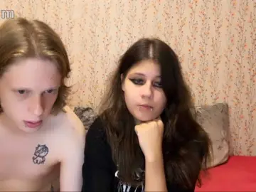 Bongacams Watch Live Sex Cams of Crystal-Porn-Love