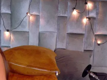 Bongacams Live Porn of Mia-Anderson