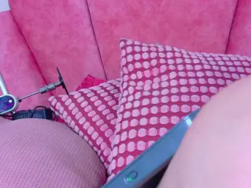 Bongacams Private Sex Chat of Mia-Anderson