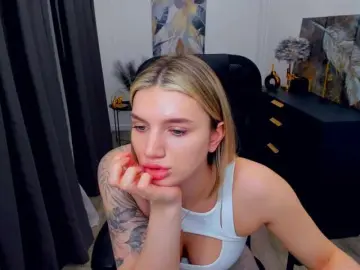 Bongacams Adult Video Chat of SelenaMoonlight