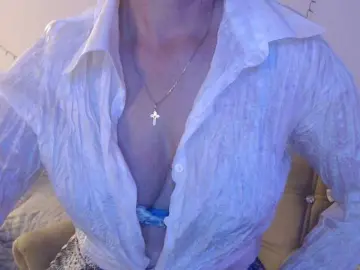 Bongacams Best live sex cam show of goodSnowQueen