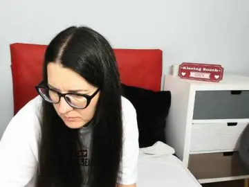 Bongacams Live Sex of NadiaAmore