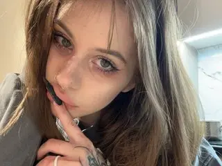 kissnotilt