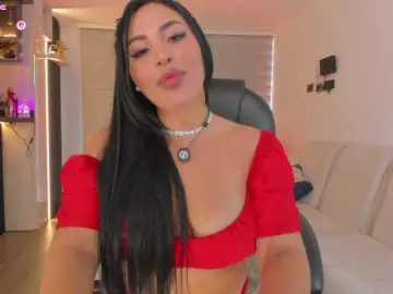 Bongacams Free Porn Cam of MiaRoberts1