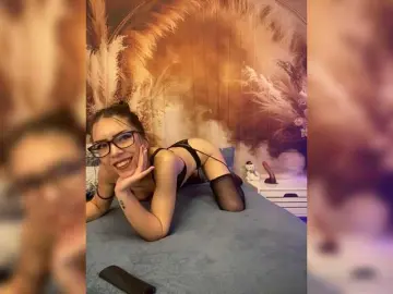 Bongacams Free Porn Cam of EmaMiller
