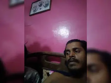 Bongacams Free Porn Cam of XgoldGsilverB