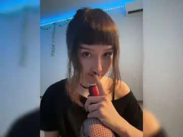 Bongacams Free Porn Cam of CrazyAleona