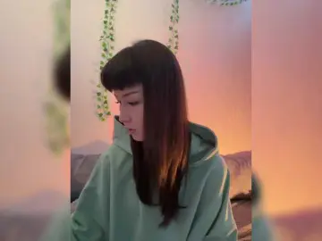 Bongacams Best Webcam of CrazyAleona