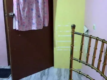 Bongacams Watch Live Sex Cams of MystiqueMiss