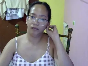 Bongacams Watch Live Sex Cams of MystiqueMiss