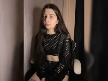Bongacams Free Porn Cam of Plutonyashka