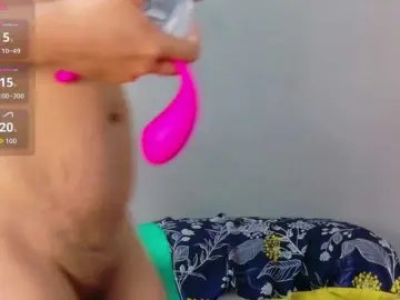 Bongacams Watch Live Sex Cams of NaughtyMommyy