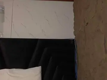 Bongacams Adult Webcam of NaughtyMommyy
